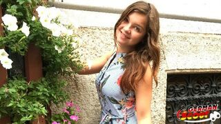 GERMAN SCOUT - 18 Jahre Renata ANAL gefickt bei Casting