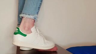 Goddess Elisa - Smashed under my Stan Smith (Complete)